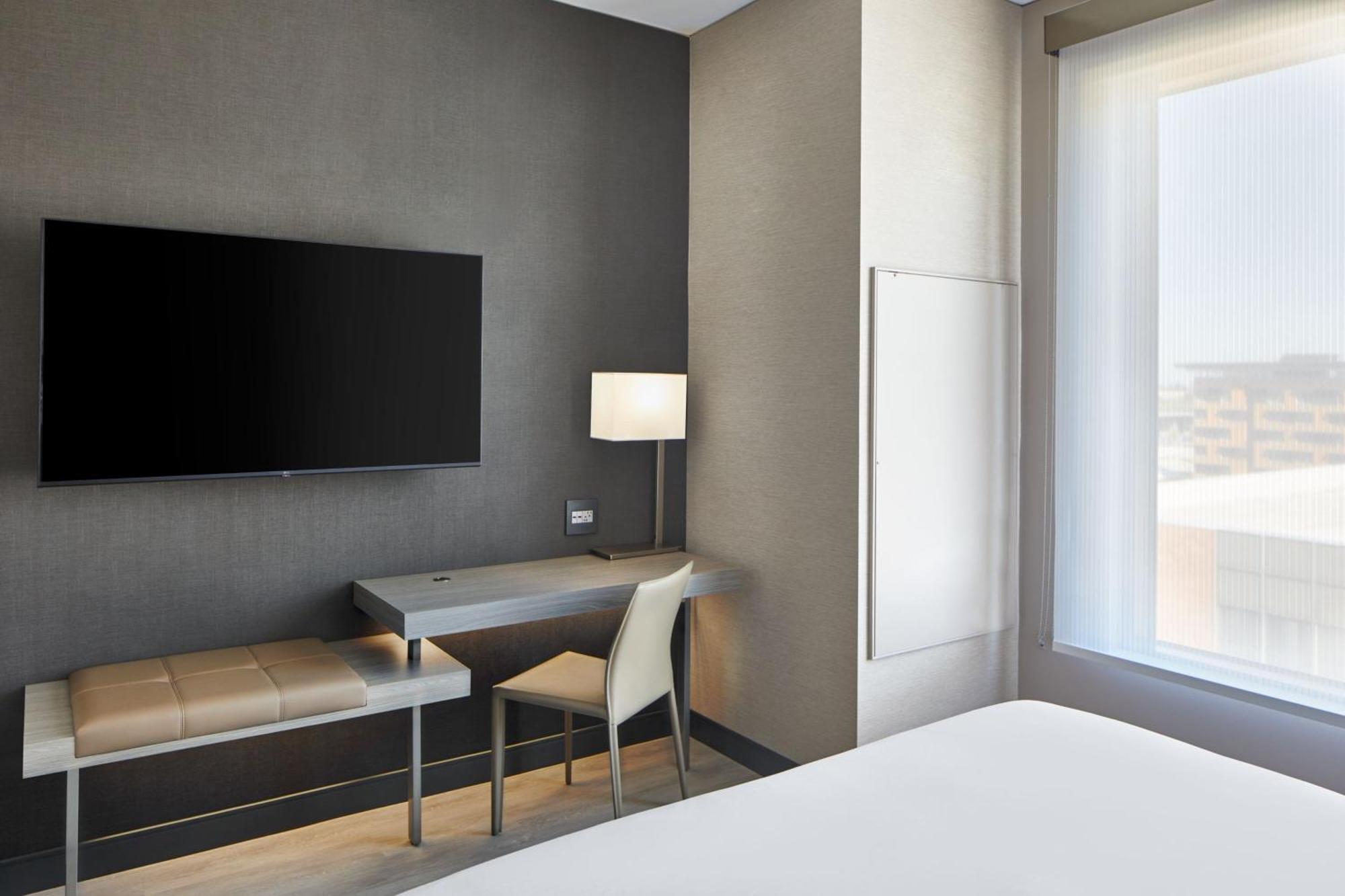 Ac Hotel By Marriott Sacramento Bagian luar foto