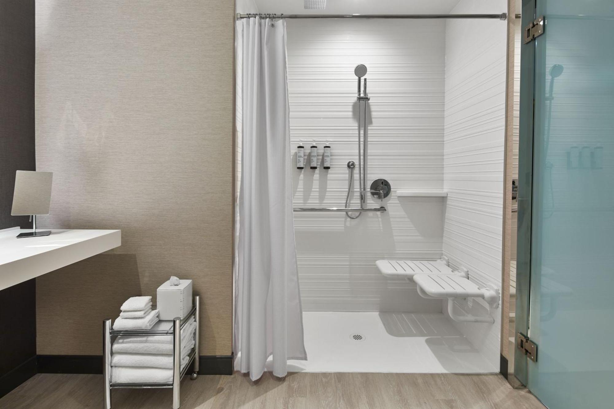 Ac Hotel By Marriott Sacramento Bagian luar foto