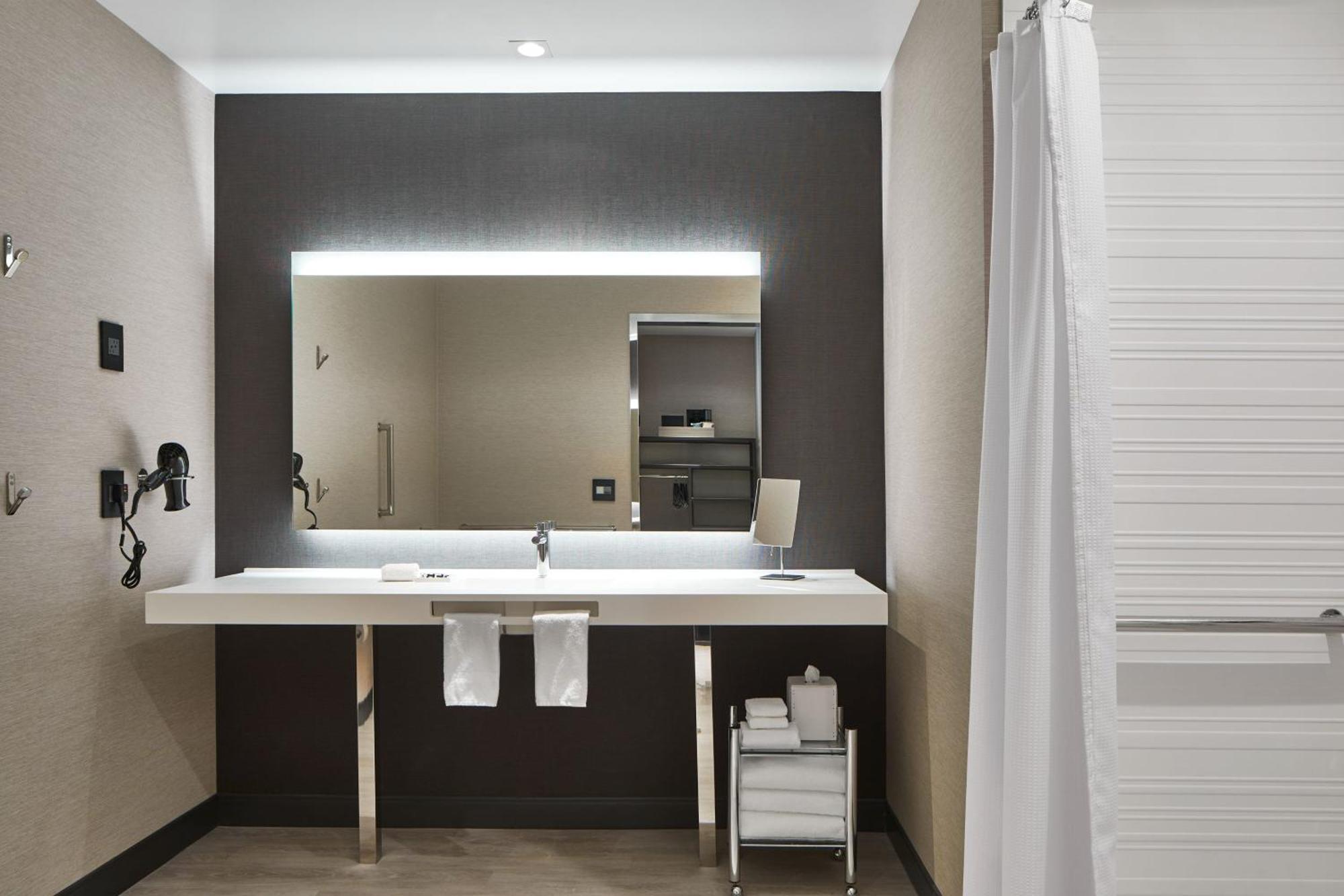 Ac Hotel By Marriott Sacramento Bagian luar foto